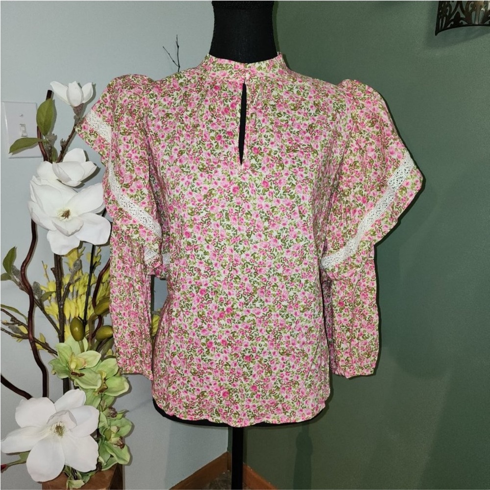 NWOT Who What Wear Pink and Green Floral Ruffle Cottagecore Blouse Size Small